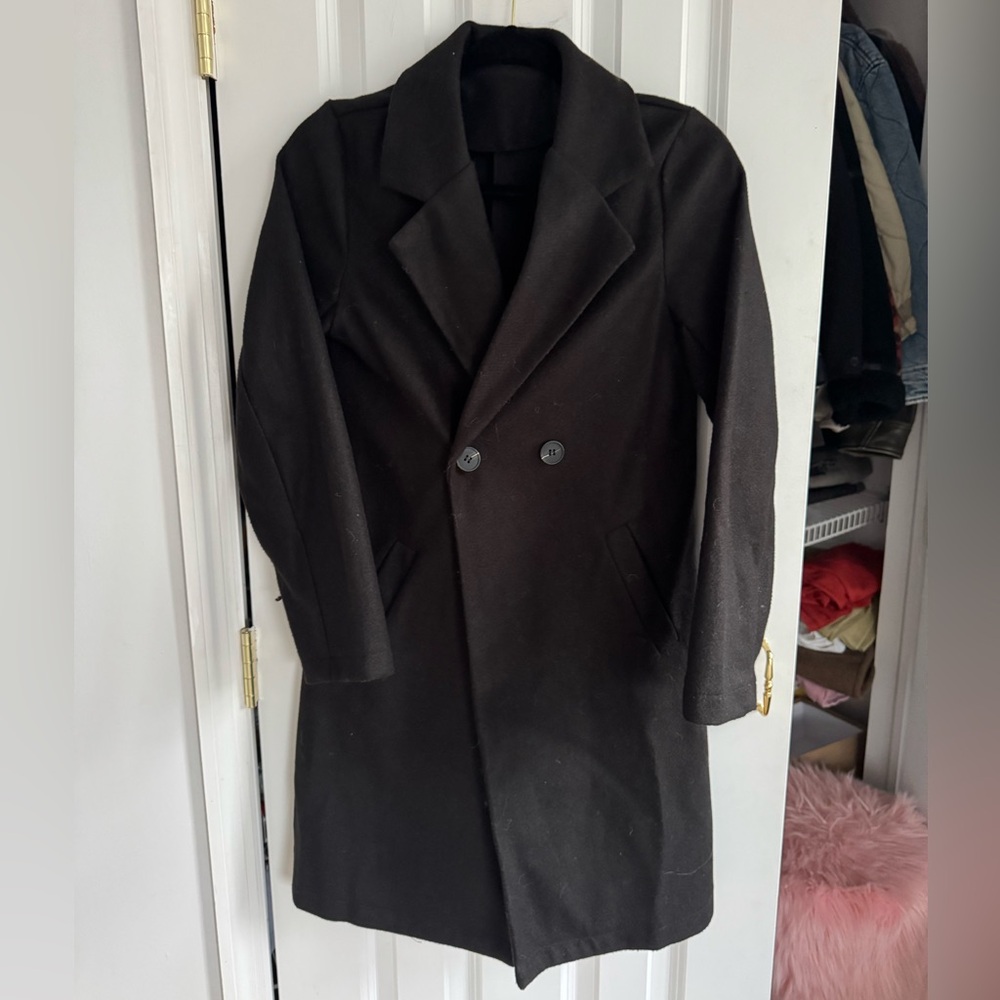 Women’s Black Double-Breasted peacoat